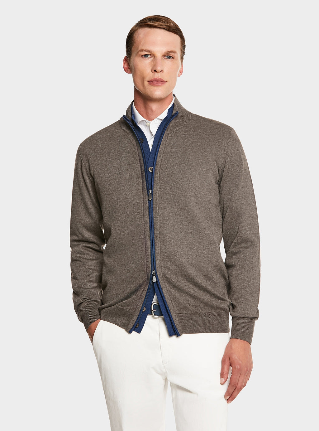 Cardigan med dragkedja och knappar