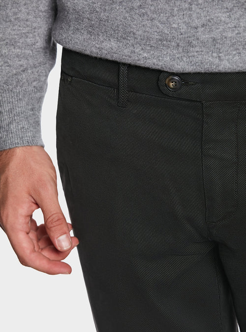 Chinos i bomullstwill