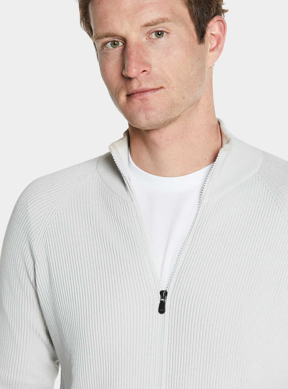 Ribbstickad cardigan med dragkedja i 100 % bomull