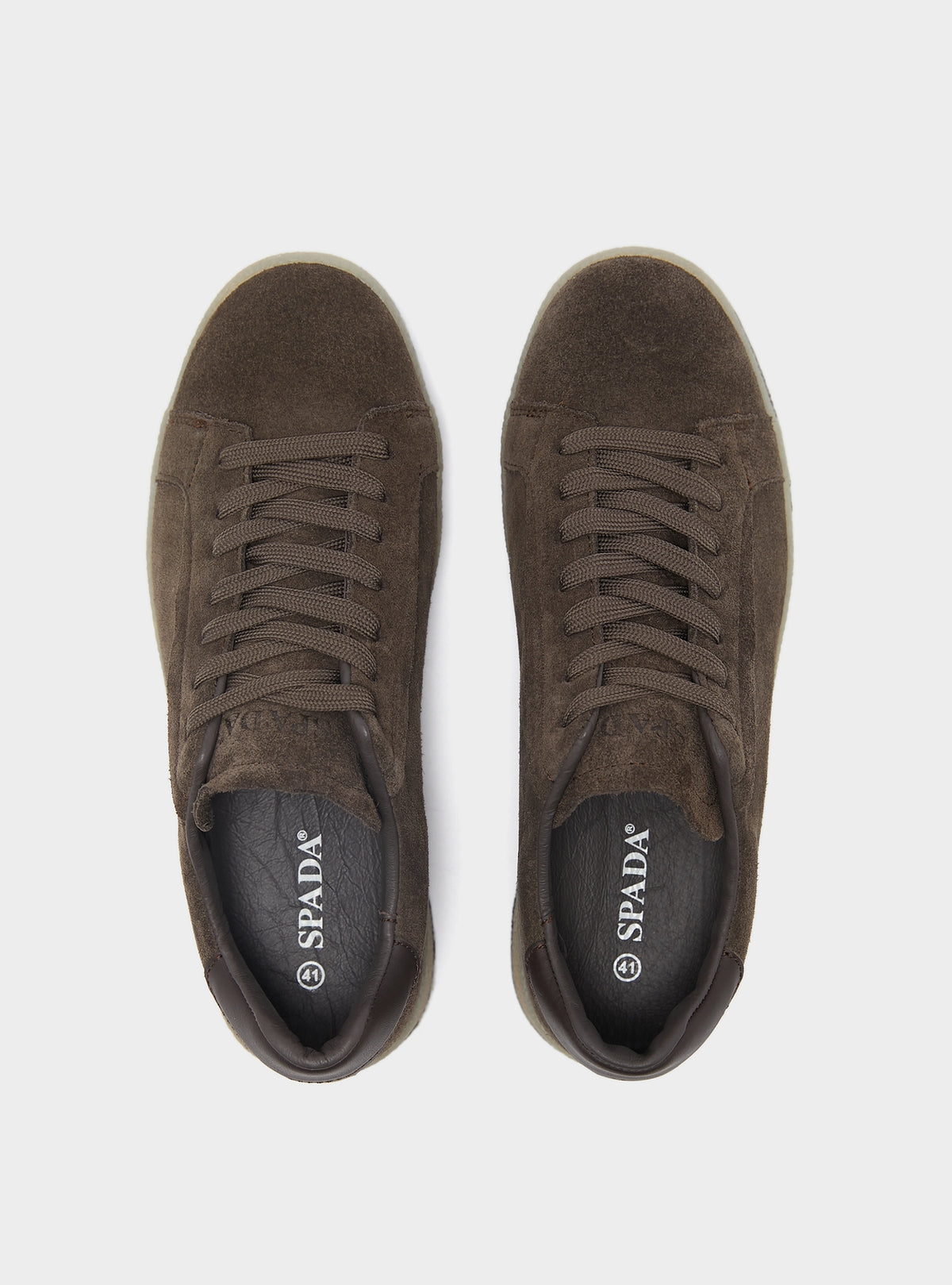 Sneakers i Mocka