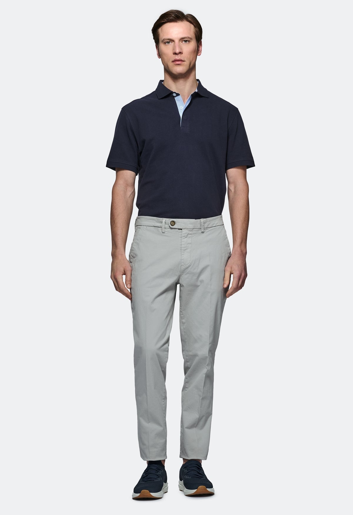 Chinos i gabardin